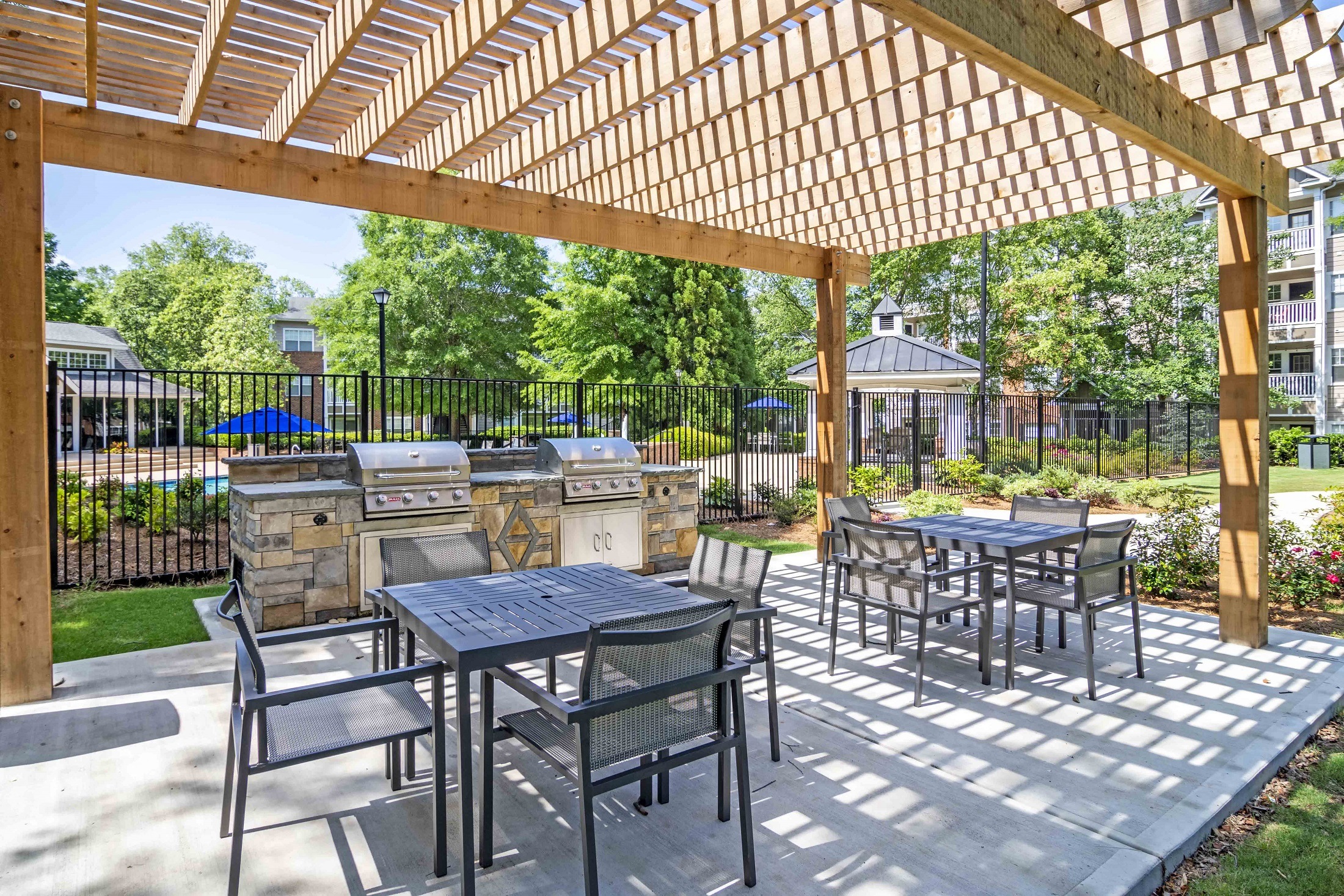 Apartments in Roswell, GA Grande Oaks Apartments